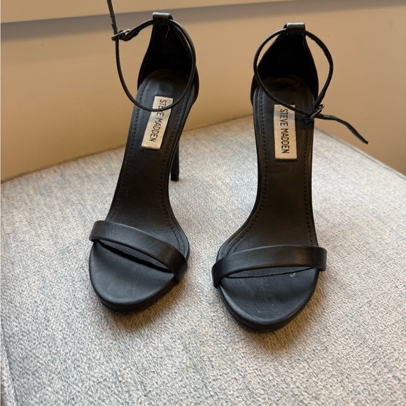 Steve Madden Black Women's Heels - Picture 1 of 5